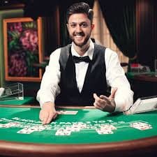 Tampilan papan peringkat permainan slot di semarhoki dengan data turnamen mingguan
